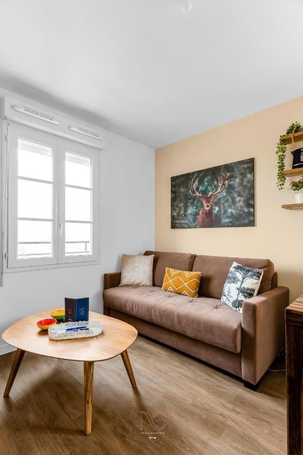 *Disneyland-Serris* Studio Cosy Luaran gambar