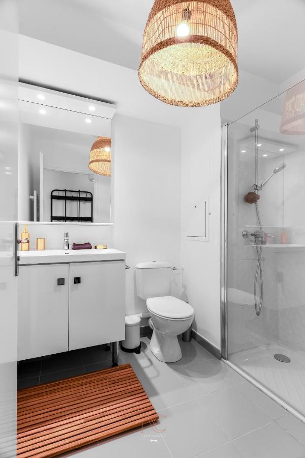 *Disneyland-Serris* Studio Cosy Luaran gambar